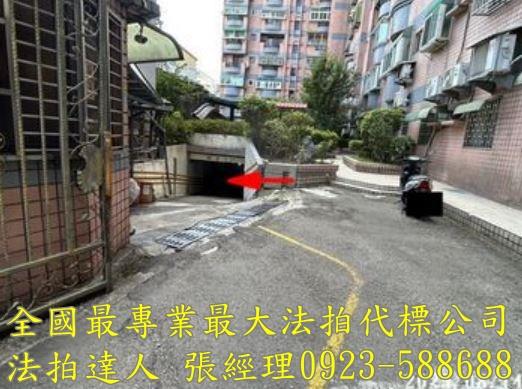 東區法拍大樓-4