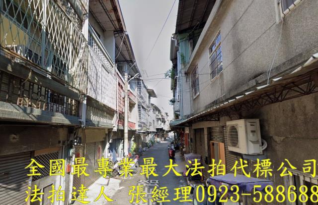 台中大里法拍透天-2